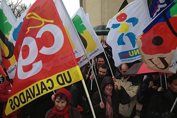 Manifestation de fonctionnaires à Caen ce jeudi matin, place Bouchard