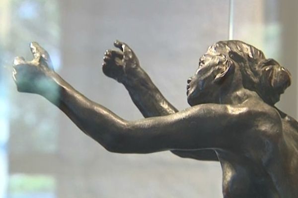 La femme implorante de Camille Claudel.