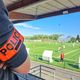 En Essonne, le football amateur fait face aux violences. Une rencontre entre les U16 de Vigneux et ceux de Sainte-Geneviève-des-Bois s'est jouée sous surveillance policière le 12 mai 2024.