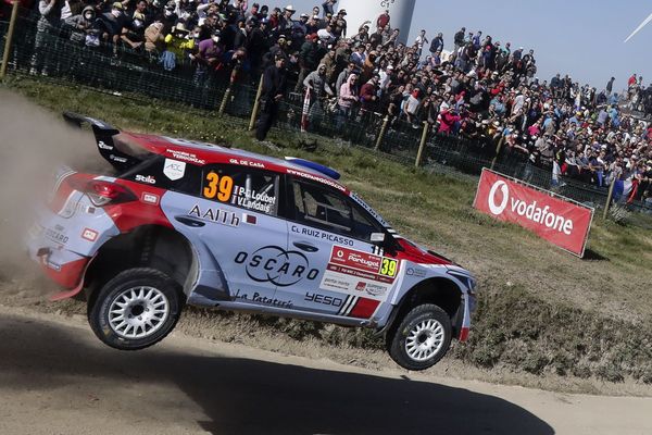 Pierre-Louis Loubet au volant de sa Hyundai I20 R5 à Fafe, au Portugal, le 20 mai 2018