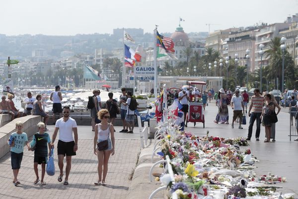 La promenade des anglais quelques semaines après l'attentat du 14 juillet à Nice