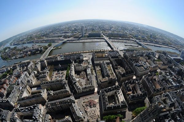 L'agglomération de Rouen photographiée avec un objectif "fish eye"