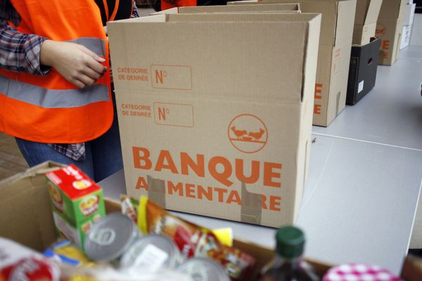 La Banque Alimentaire du Puy-de-Dôme recherche une vingtaine de bénévoles: chauffeurs routiers, chargé de communication, chargé de sécurité / hygiène alimentaire...