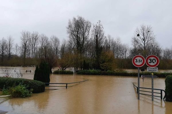 Le 10 novembre 2023 à Montreuil-sur-Mer, une zone encore sous tension en ce dernier jour de décembre.