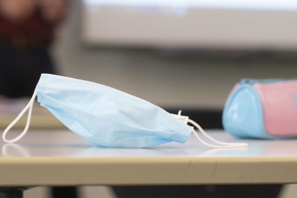 Témoignages d'Agathe en classe de 6ème et de Maëva en classe de 3ème. Une année sous Covid