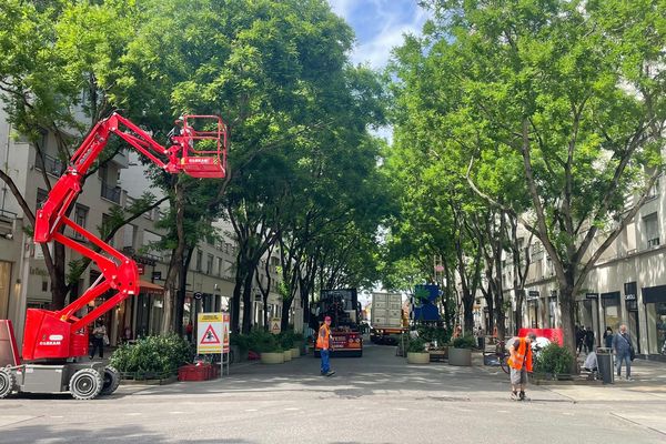 Pour la 18e fois, Villeurbanne se transforme pour célébrer l'été avec son festival "Les Invites".