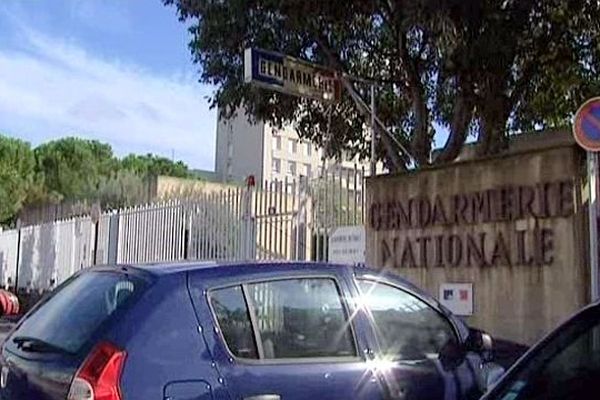 Nîmes - gendarmerie - archives