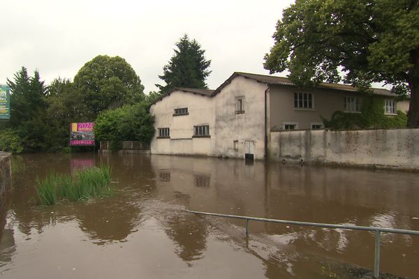 L'eau est montée très haut dans le Cher après les intempéries du 21 juin