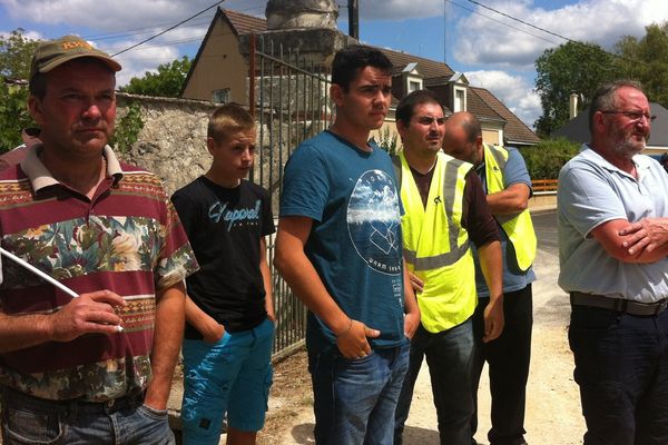 En juillet 2015, les agriculteurs d'Indre-et-Loire manifestaient déjà contre la fermeture du précédent abattoir de Bourgueil, dans un état vétuste. Leur crainte : disparaître la viande tourangelle des assiettes.