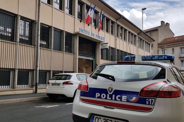 Après une série de dégradations, trois jeunes ont été interpellés au Puy-en-Velay le mardi 4 juin.