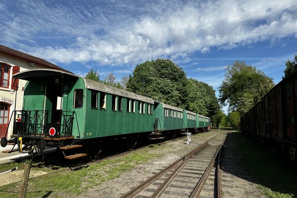 Le petit train de Marquèze à Sabres - Landes