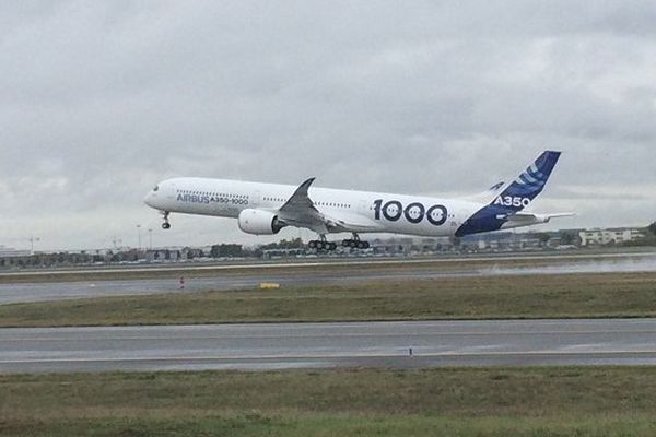 L'A350-1000 a décollé peu après 10h30. 