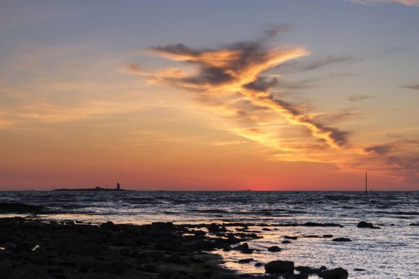 Coucher de soleil sur l'île du pilier a Noirmoutier.