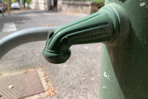 L'eau potable est désormais soumise à des restrictions de niveau 4 en Aveyron, un niveau jamais atteint jusqu'à présent.