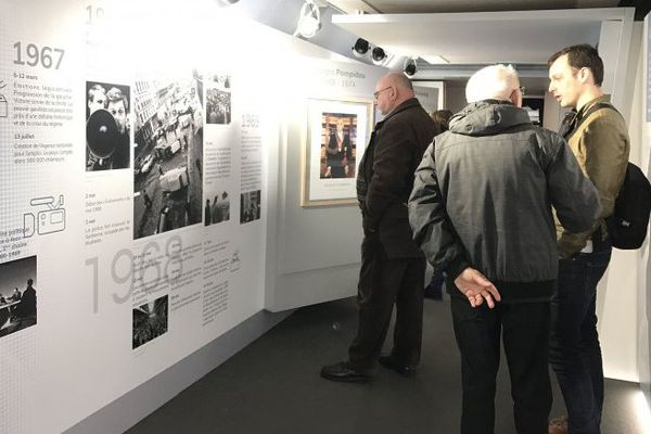 Exposition à l'intérieur du Train de la présidentielle