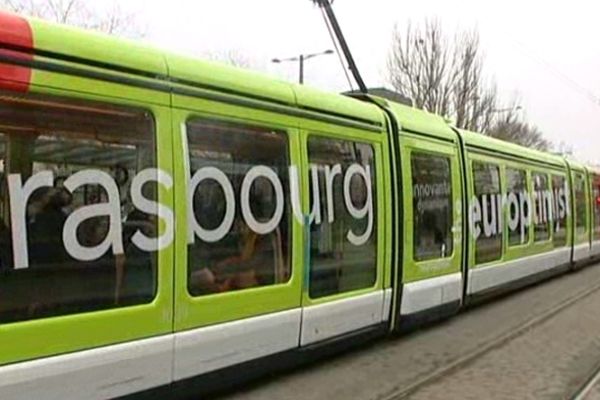 Des trams relookés aux couleurs de "Strasbourg the europtimist"