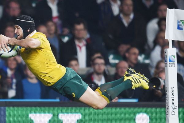 Matt Giteau, sous le maillot australien, est de nouveau opérationnel pour le RCT.