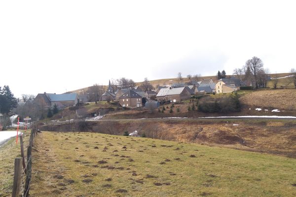 Avec 13 habitants, La Godivelle est la commune la moins peuplée du Puy-de-Dôme. 