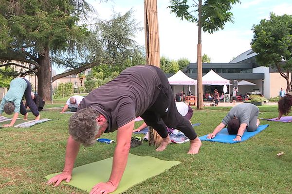 Le yoga est une pratique sportive qui séduit depuis plusieurs années (photo d'illustration).