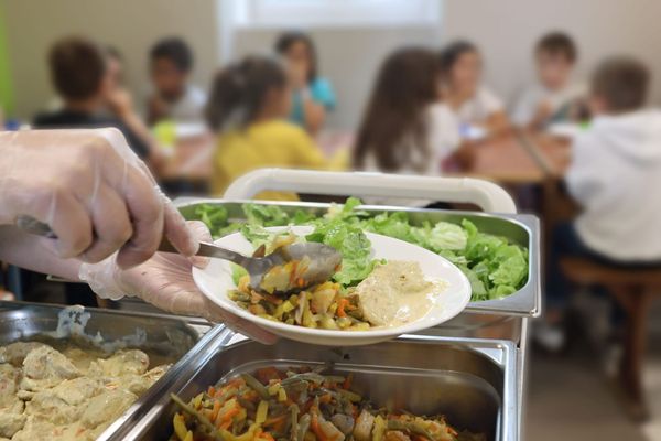 Le tarif des cantines scolaires. Un casse-tête pour les communes