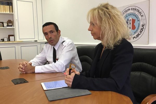 Jean-François Illy, directeur départemental de la sécurité publique et Joëlle Martinaux, présidente de SOS Médecins Nice, ce matin, lors d'une conférence de presse.