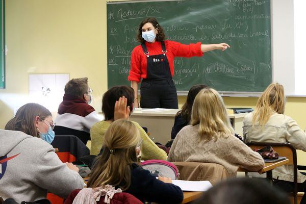 L'accélération est brutale avec de nombreux cas repérés lors des dernières 24 heures.