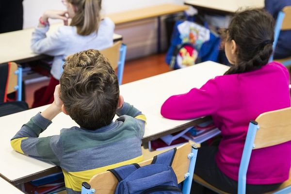 L'académie de Clermont-Ferrand devrait accueillir 918 élèves en moins en 2020 dans les écoles