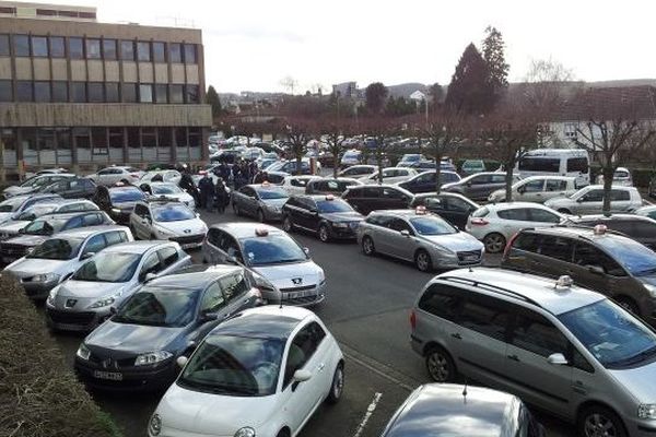 Les taxis mobilisés à Guéret, lundi 27 janvier 2014