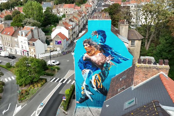 Le festival Street-art de Boulogne-sur-Mer (Pas-de-Calais) met en avant plus de 80 oeuvres d'artistes locaux et internationaux. Des visites guidées sont organisées jusqu'au 31 août.