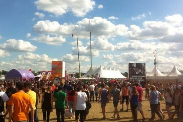 Dimanche sous le soleil à Solidays