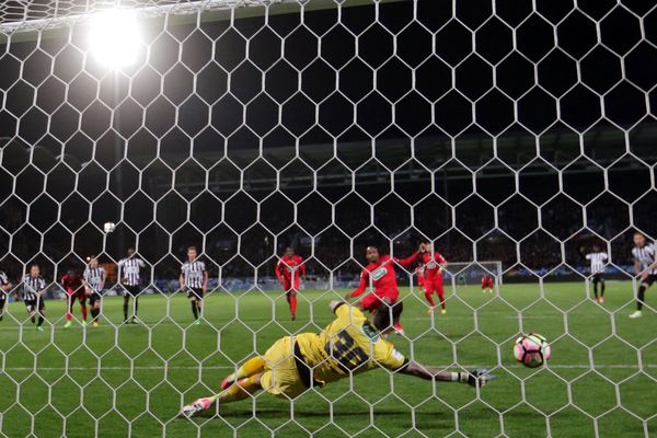 L'arrête de Letellier sur le pénalty accordé à Guingamp lors de la demi-finale de coupe de France le 25 avril 2017