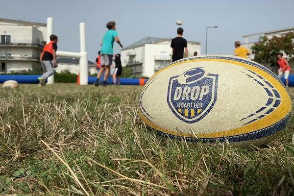 Drop quartier initiation au rugby quartier de l'Europe à Tours Nord