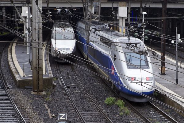 La circulation des trains a été fortement perturbée le soir du réveillon de Noël.