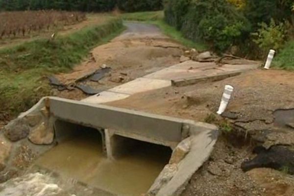 Le passage à gué de Saint-André-de-Roquelongue n'a pas résisté à la violence de l'orage