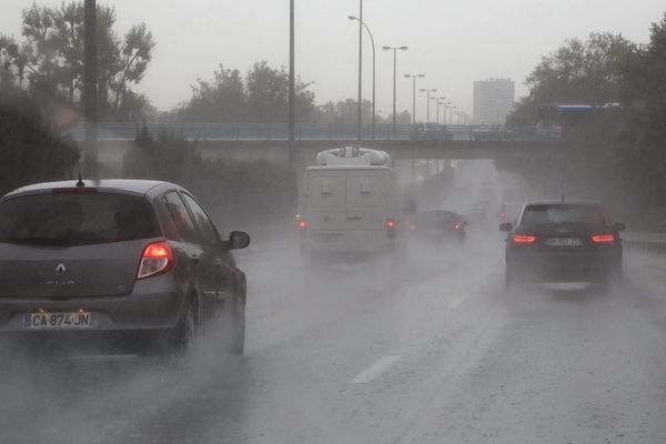 Fortes pluies avec risque d'inondation et coup de vent en fin de semaine.