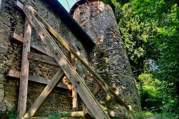 En Limousin, trois édifices sont concernés :le château d'Etangsannes en Creuse, le pigeonnier de la Caminade en Corrèze et le château de Montautre en Haute-Vienne.