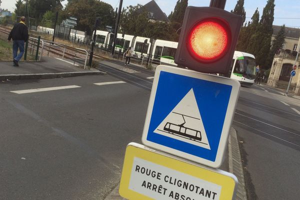 L'une des deux collisions a eu lieu au niveau de la Mairie de Doulon à Nantes.