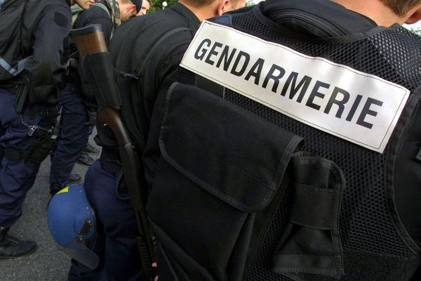 50 gendarmes mobiles de Tarbes testés "positif" au Covid-19