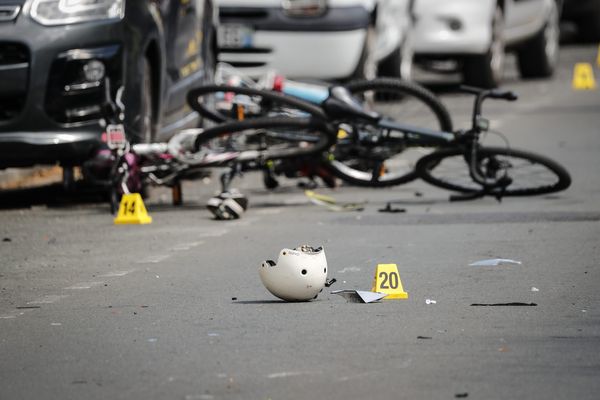 Vendredi 15 novembre 2024, un cycliste de 72 ans est mort au guidon de son vélo à Bézac (Ariège).