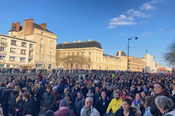 Pour cette quatrième journée de mobilisation 40 000 personnes se sont mobilisées à Rennes selon les syndicats, 25 500 selon la préfecture.