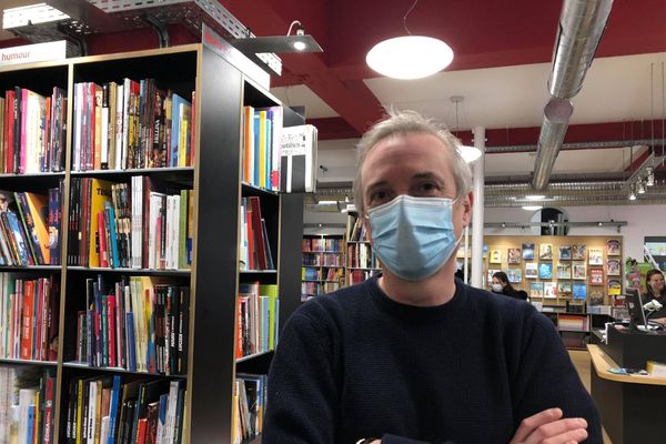 Stéphane Godefroid, gérant de la librairie La parenthèse à Nancy