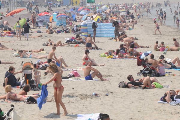 La plage de Malo les bains sous le soleil (photo d'archives).