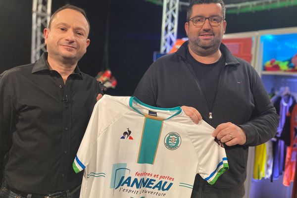 Yoan Peigné, le président du FC Saint-Julien Divatte est l'invité d'#USBFOOT et de David Jouillat