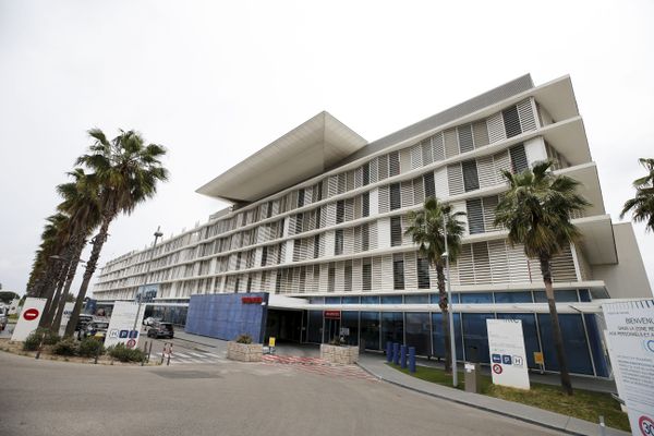 Le 16 avril dernier, le Centre hospitalier de Cannes a fait l’objet d’une cyber-attaque visant son système d’information.