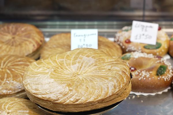 Ce samedi 6 janvier est le jour de l’épiphanie et signe le retour de la bataille entre gâteau des rois et galette à la frangipane.