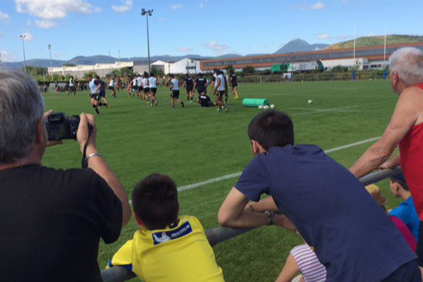 Les joueurs de l'ASM se sont entraînés devant leur public ce vendredi matin. 