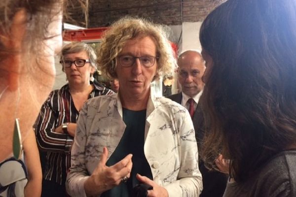 Muriel Pénicaud, la ministre du travail, en visite à la Glanerie de Toulouse.