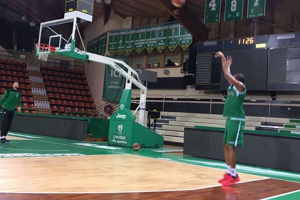 Le 12 mars 2020, l'équipe du Limoges CSP était à l'entraînement mais le club ne se déplacera pas au Portel.