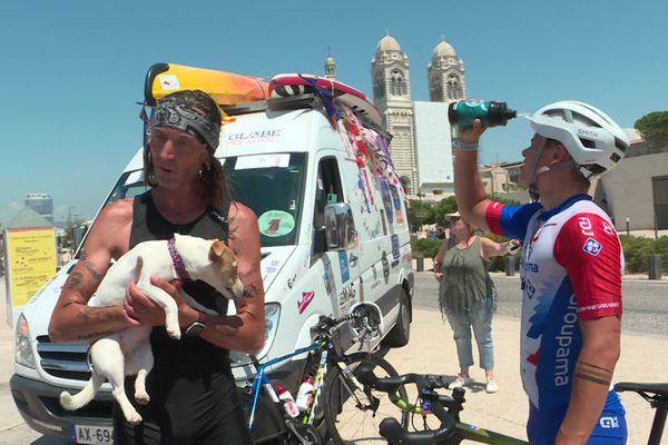 Le duo fait sa première pause à Marseille