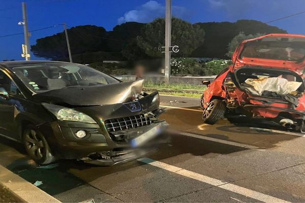 Lattes (Hérault) - une collision entre 2 voitures et un minibus fait 13 blessés, dont des enfants - 10 juin 2023.